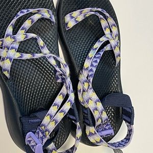 Chaco girls youth 2 sandals